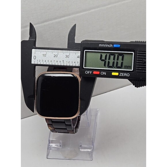 Fitbit Versa 2 Smartwatch Rose Gold 40mm Alexa WR50 Always On Display No Charger - Picture 5 of 10